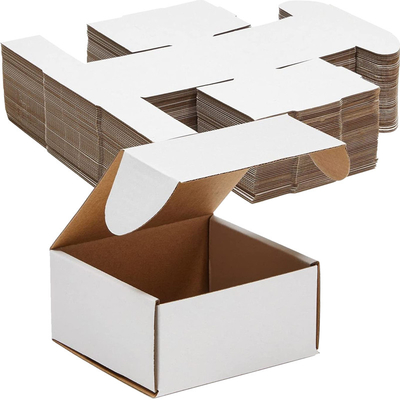 注文の再生利用できる白い荷箱の波形を付けられた出荷の郵送の包装